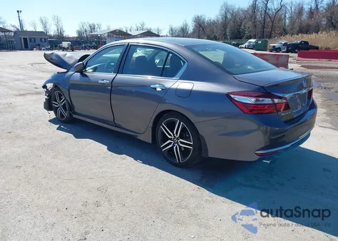 2017 Honda Accord Sport Se z USA, uszkodzony, nr VIN 1HGCR2F16HA010778